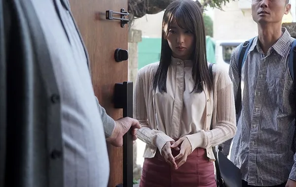 truyện sex boruto Về quê chăm sóc bố bệnh, cô gái bị mấy ông chú khốn nạn cưỡng hiếp